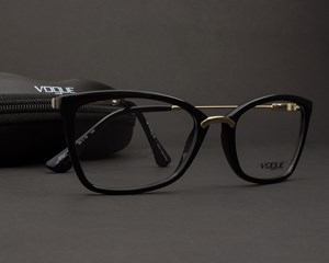 Óculos de Grau Vogue VO5158L W44-54