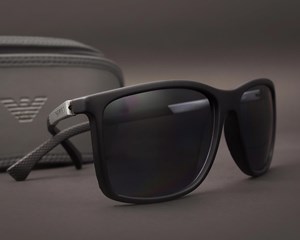 Óculos de Sol Emporio Armani Polarizado EA4058 506381-58
