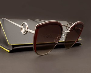 Óculos de Sol Fendi F Is FF 0290/S LHF/HA 58