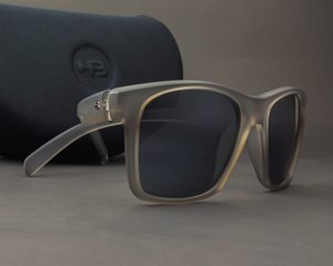 Óculos de Sol HB Unafraid Matter Onix Polarized Silver