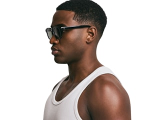 Óculos de Sol Neymar Jr Astro Dark Side NJR11015 C1L5-48