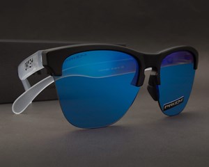 Óculos de Sol Oakley Frogskins Lite Matte Black Prizm Sapphire OO9374 02-63