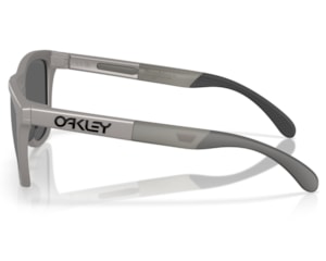 Óculos de Sol Oakley Frogskins Range Alloy Titanium Prizm Black Polarized OO9284 23-55