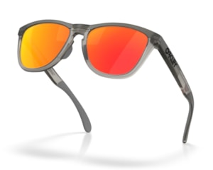 Óculos de Sol Oakley Frogskins Range XL Matte Grey Smoke Grey Ink Prizm Ruby OO9503 01-58
