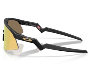 Óculos de Sol Oakley Infantil Resistor Sweep Prizm 24K OJ9015 13-28