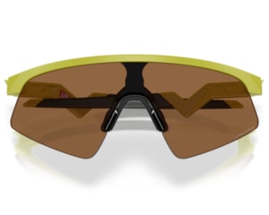 Óculos de Sol Oakley Infantil Resistor Sweep Prizm Bronze OJ9015 12-28