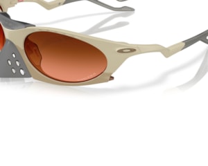 Óculos de Sol Oakley Plantaris Podpah Matte Sand Prizm Brown Gradient OO9437 02-63