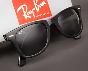 Óculos de Sol Ray Ban Wayfarer RB4340 601-50