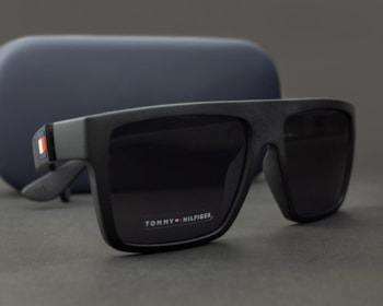 Óculos de Sol Tommy Hilfiger TH 1605/S 003/IR-56