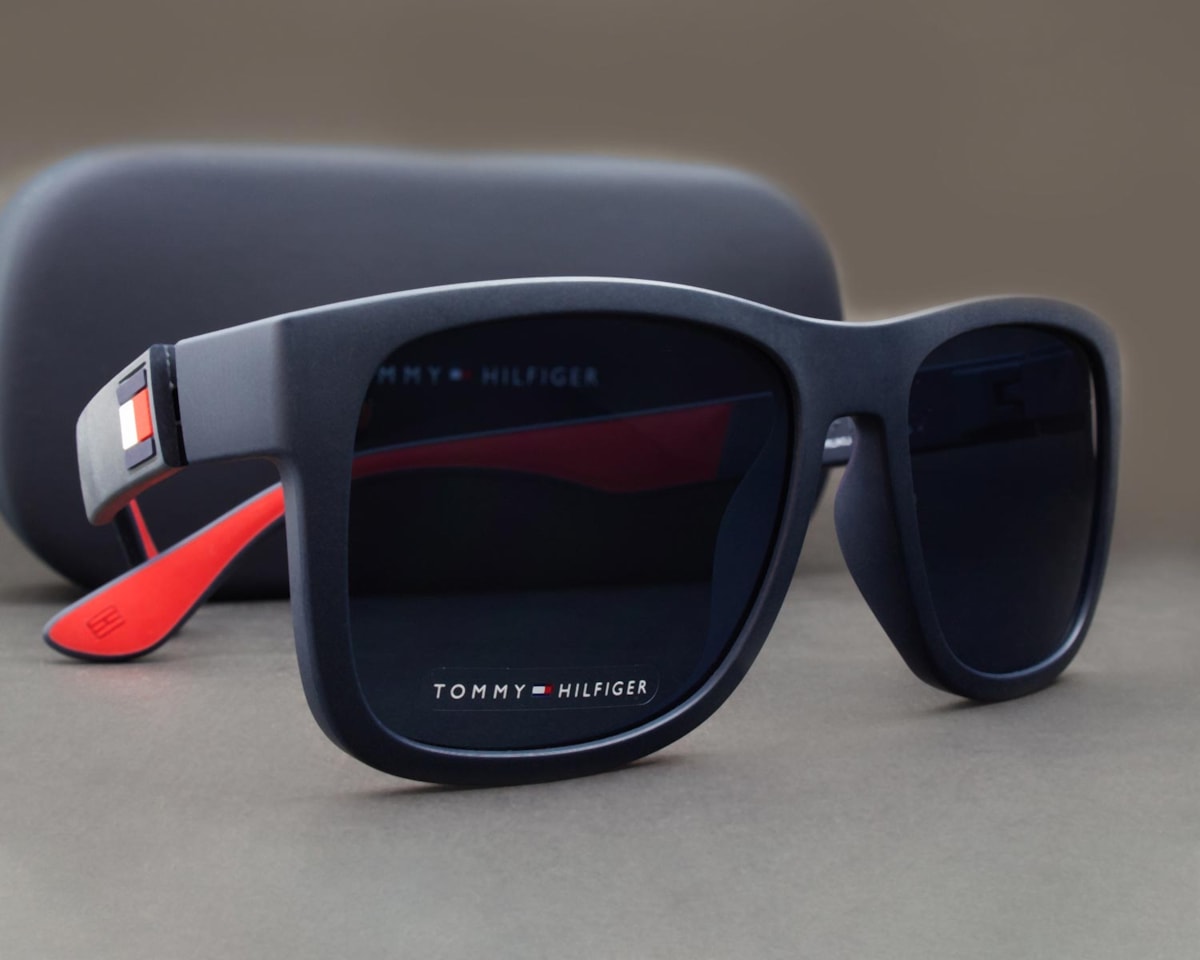 Óculos de Sol Tommy Hilfiger TH1556/S 8RU/KU-56 - Officina 7