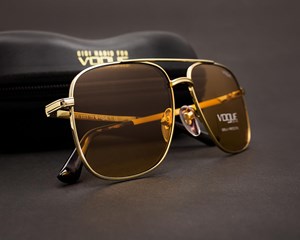 Óculos de Sol Vogue Special Collection by Gigi Hadid VO4083S 280/7-55