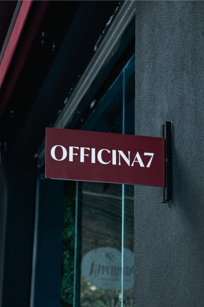 Ambiente interno da loja Officina7